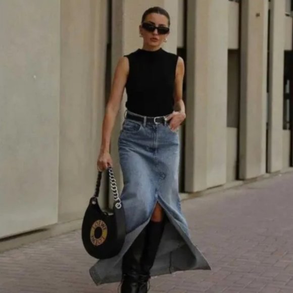 Zara Dresses & Skirts - NWT ZARA LONG DENIM SKIRT NAVY BLUE